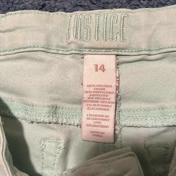 Light green junior justice shorts - Picture 3 of 3